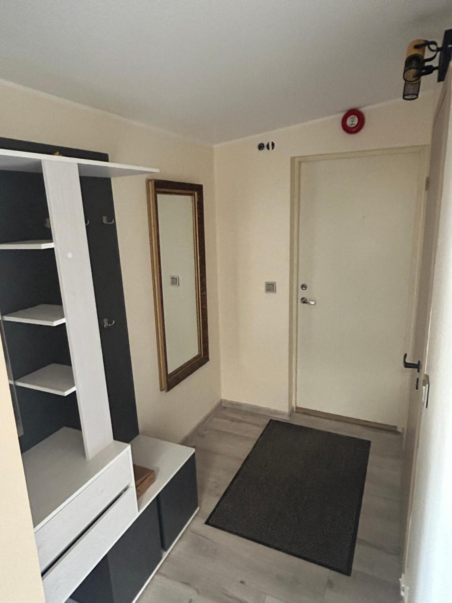 Rakvere Penthouse Apartment Bagian luar foto